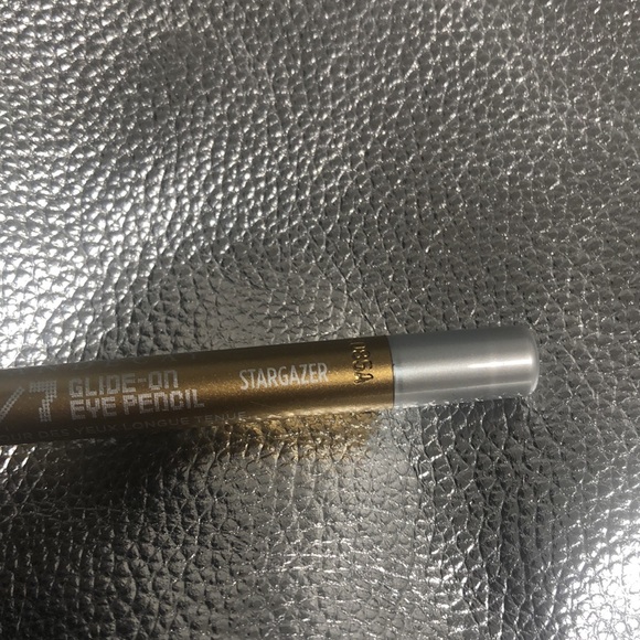 Limited Edition UD Glide-On Pencil in Stargazer - Picture 8 of 9